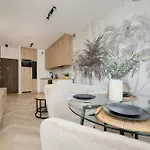 Elegant Mokotow With Balcony And Parking By Renters Apartmán Varšava