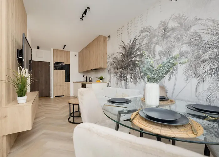 Elegant Mokotow With Balcony And Parking By Renters Apartment Warsaw